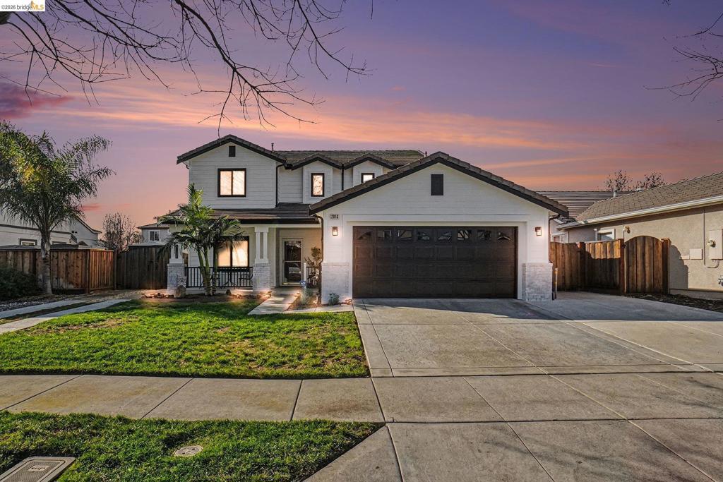 2013 Hedge Ave