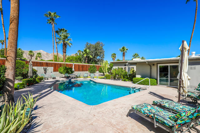 71529 Tangier Road, Rancho Mirage CA: https://media.crmls.org/mediaz/6a0925b0-65c7-42ef-b30f-de30830746d7.jpg