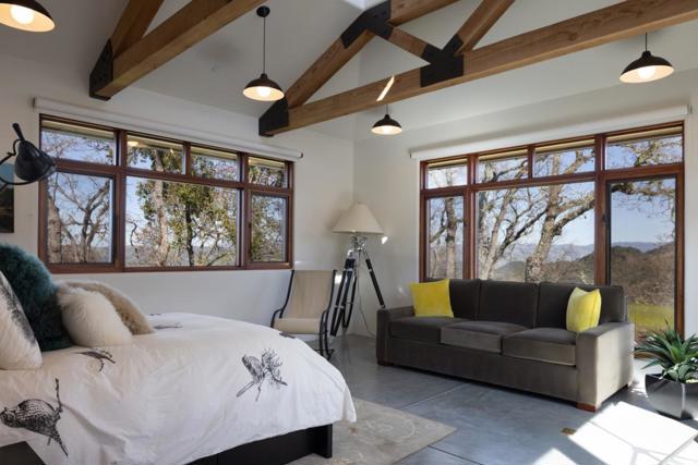 18 Touche, Carmel CA: https://media.crmls.org/mediaz/6a095c12-cc3a-43f1-b07c-c9448943b8da.jpg