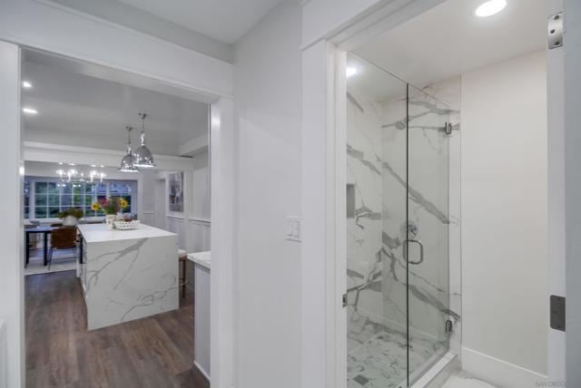 1864 Sunset Blvd, San Diego CA: https://media.crmls.org/mediaz/6a0c21b7-6414-4990-8a52-2b07ab200351.jpg