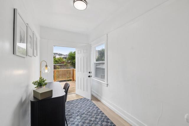 133 Holloway Avenue, San Francisco CA: https://media.crmls.org/mediaz/6a0c93f8-e1d4-4cf2-b853-08dec4941f40.jpg