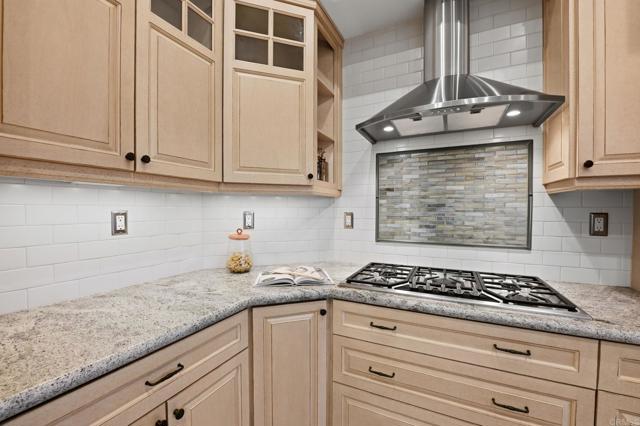 Detail Gallery Image 31 of 66 For 7009 Wildrose, Carlsbad,  CA 92011 - 3 Beds | 2/1 Baths