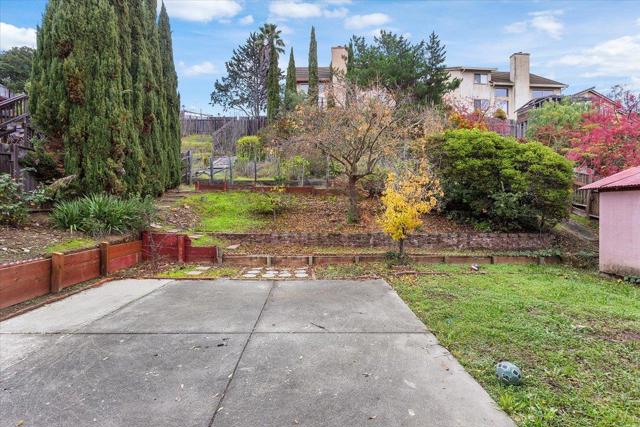 136 Olympic Drive, Vallejo CA: https://media.crmls.org/mediaz/6a0e82ca-6934-4fca-bf41-0ce1b169526e.jpg