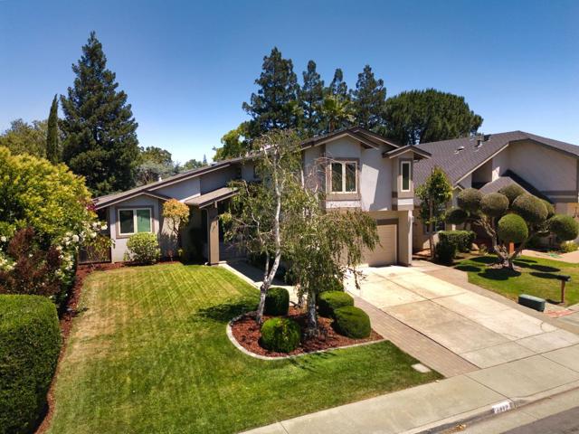 6892 Villagewood Way, San Jose CA: https://media.crmls.org/mediaz/6a0f20bb-9fa0-437f-a3a3-f7cc0551ec88.jpg