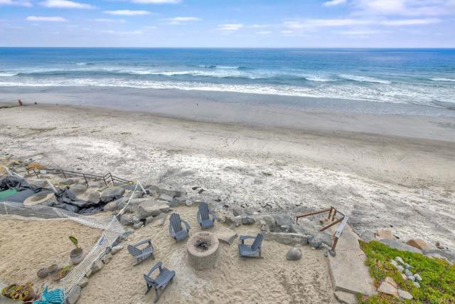 1409 S Pacific Street, Oceanside CA: https://media.crmls.org/mediaz/6a105af9-a74e-48fe-b578-6e5c9840818a.jpg