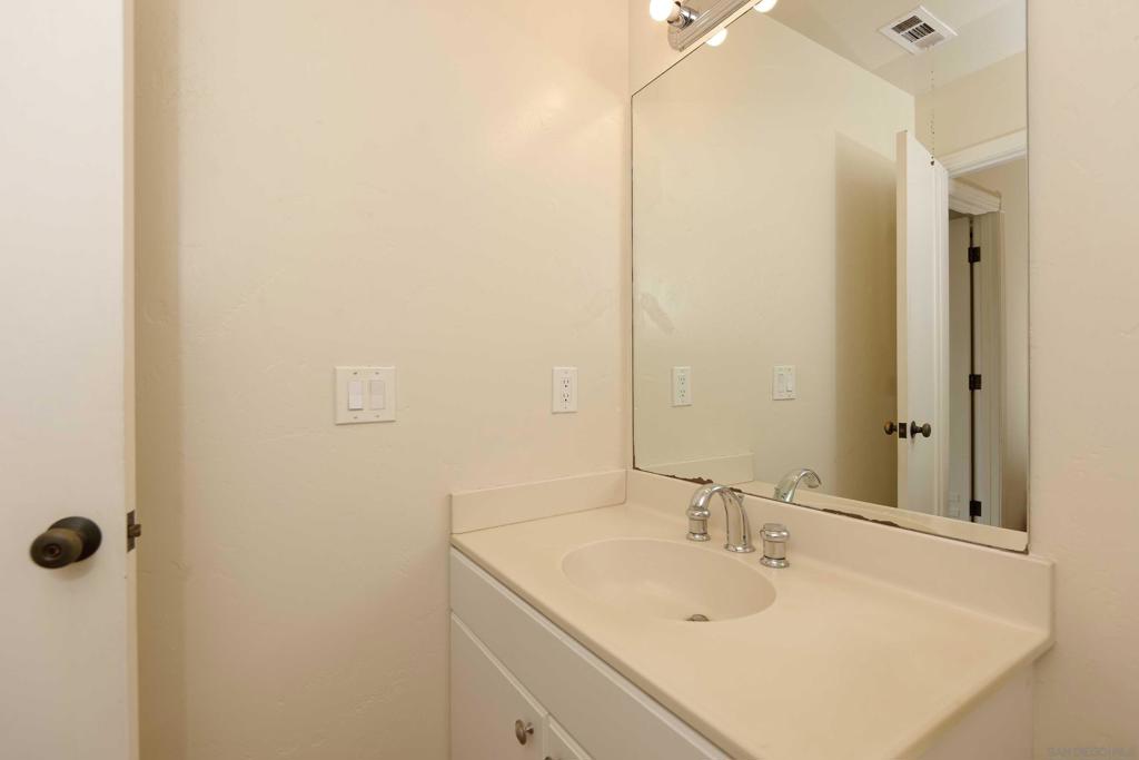 4083 Sequoia - photo 17