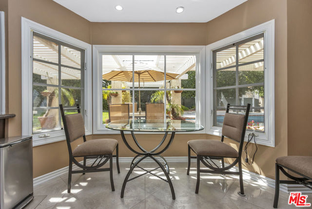 10329 Melvin Avenue, Porter Ranch CA: https://media.crmls.org/mediaz/6a11d41e-5b9a-47cb-b5a6-41da7129af83.jpg