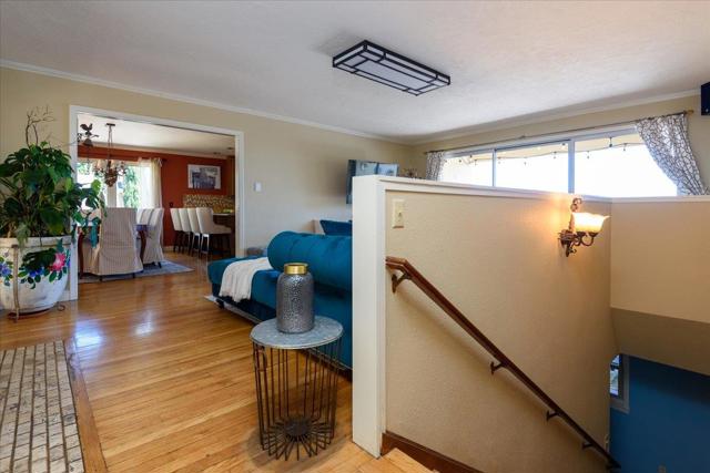 1720 Hillman Avenue, Belmont CA: https://media.crmls.org/mediaz/6a122bc1-339d-4a46-ab4e-53a552d2ddc1.jpg