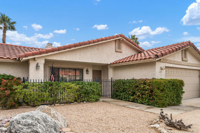 64501 Spyglass Avenue, Desert Hot Springs CA: https://media.crmls.org/mediaz/6a12be96-47e7-41f7-b166-884fd8e02305.jpg