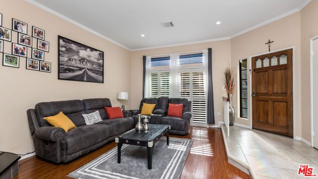 20737 ROSCOE Boulevard, 704 photo 3