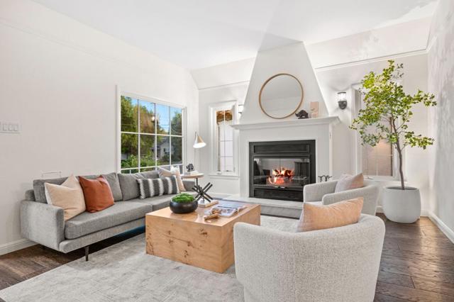 220 26th Avenue, San Mateo CA: https://media.crmls.org/mediaz/6a138830-2dbd-4237-b8f7-7d4952b21164.jpg