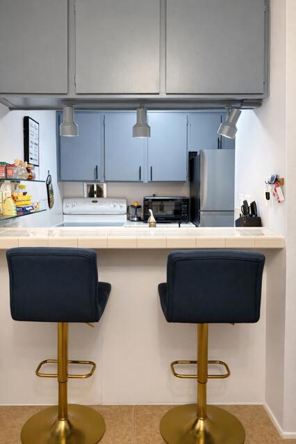 Image 7 of 27 For 78205 Cortez Lane 177