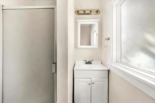 323 Rutland, San Jose CA: https://media.crmls.org/mediaz/6a153f6e-23c9-420a-a899-dcb299daf0c6.jpg