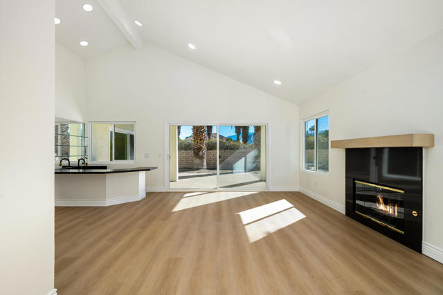 77787 Saint Croix Drive, Palm Desert CA: https://media.crmls.org/mediaz/6a15a63c-46ab-4339-abf1-d874ac61934f.jpg