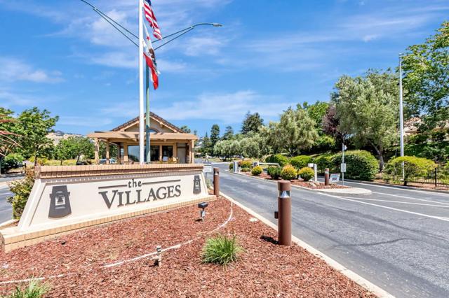 8463 Traminer Court, San Jose CA: https://media.crmls.org/mediaz/6a172512-613f-4d15-a4d6-06f3d4ff29e6.jpg
