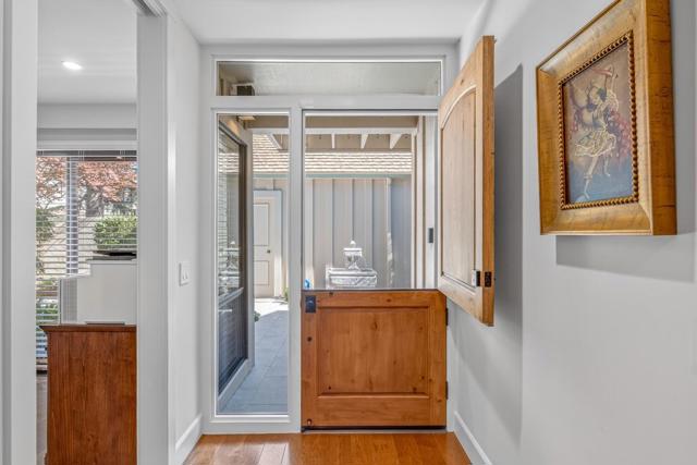 9524 Bay Court, Carmel CA: https://media.crmls.org/mediaz/6a17cfc6-53f4-4e63-b63f-c43162646516.jpg