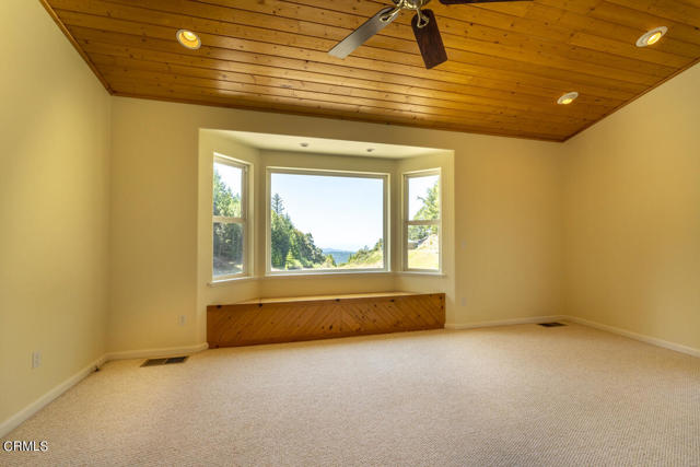 Detail Gallery Image 22 of 28 For 4300 Cahto Peak Rd, Laytonville,  CA 95454 - 3 Beds | 2 Baths