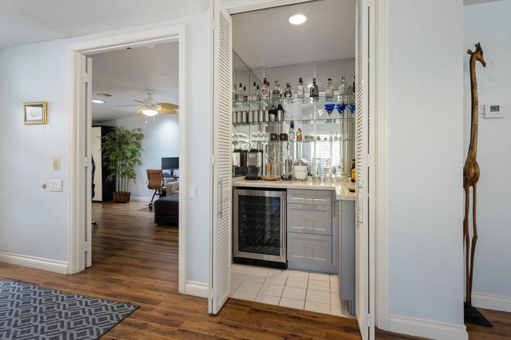 MLS #219138709DA image #15