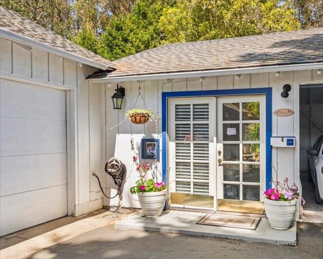 620 El Salto Drive, Capitola CA: https://media.crmls.org/mediaz/6a1cd9a5-0447-465c-bfe5-c4d2a0f811ea.jpg