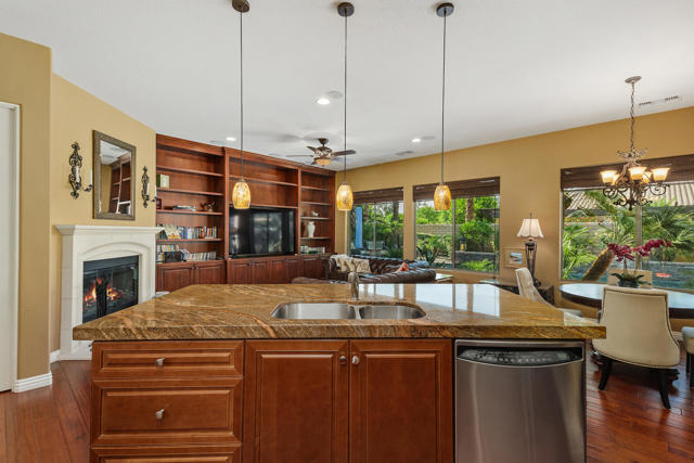 78494 Blackstone Court, Bermuda Dunes CA: https://media.crmls.org/mediaz/6a1eaded-3e83-43ef-8d96-ee5a5ff4abcb.jpg