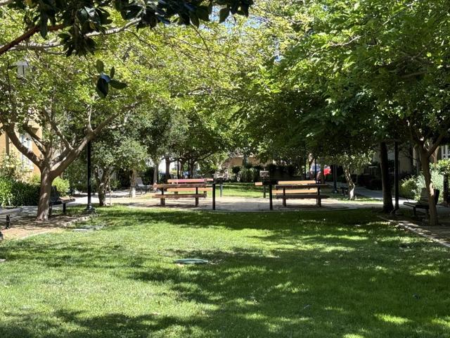 660 Cedarville Lane, San Jose CA: https://media.crmls.org/mediaz/6a1fb6d0-0d13-46cb-b850-5580e58cc7e1.jpg