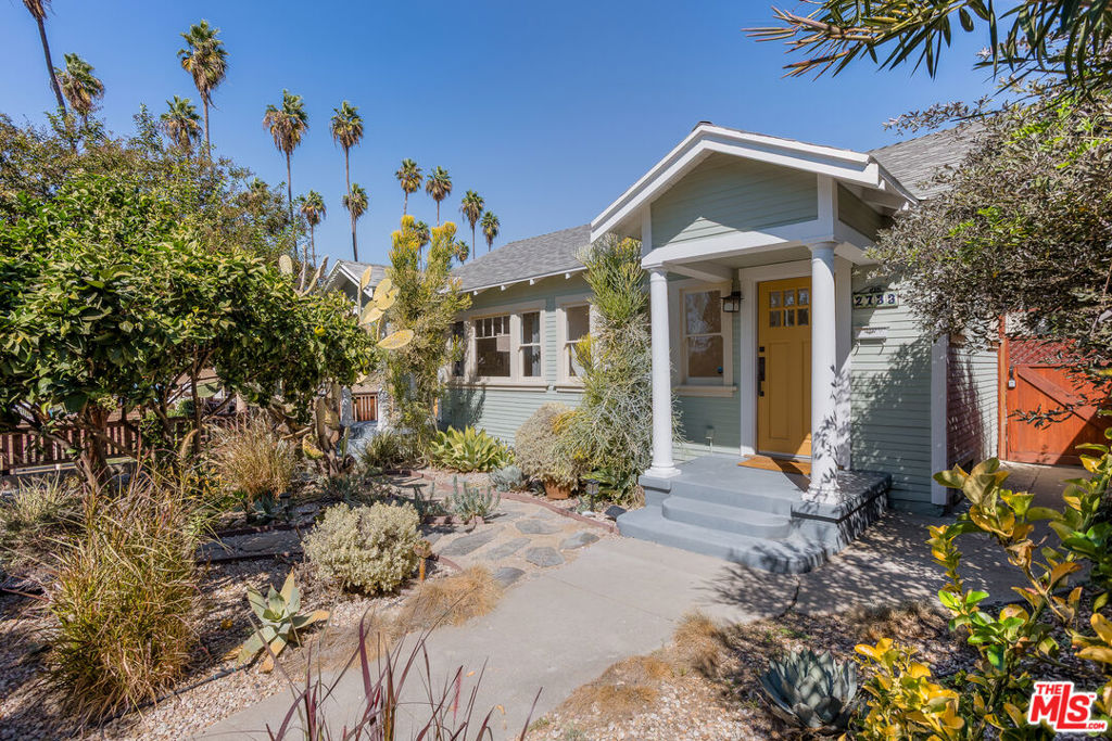 Multifamily at 2733 W Avenue 30