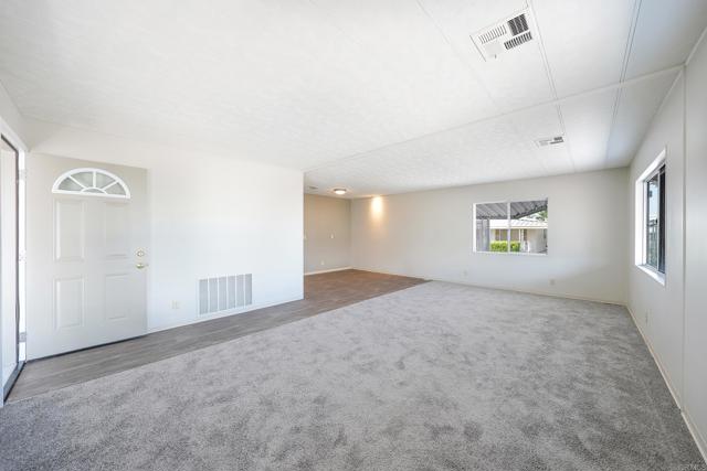 Detail Gallery Image 14 of 41 For 1212 H Street #121,  Ramona,  CA 92065 - 2 Beds | 2 Baths