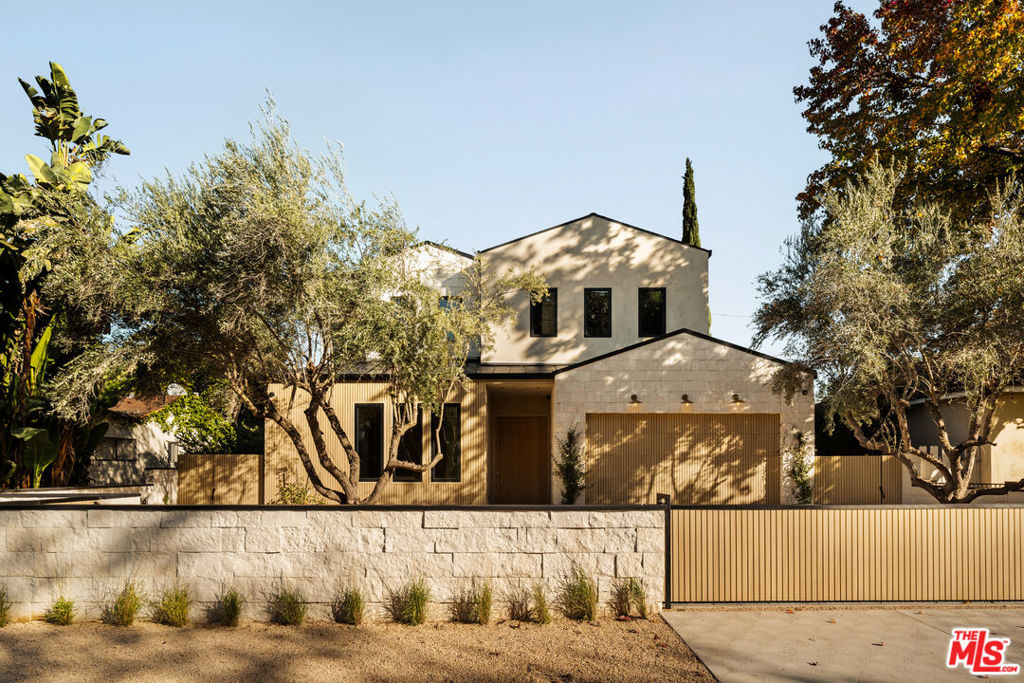 4724 Halbrent Avenue