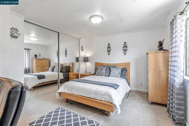 1771 Schooner Way, Pittsburg CA: https://media.crmls.org/mediaz/6a20f29f-3986-4232-a56f-061d48023307.jpg
