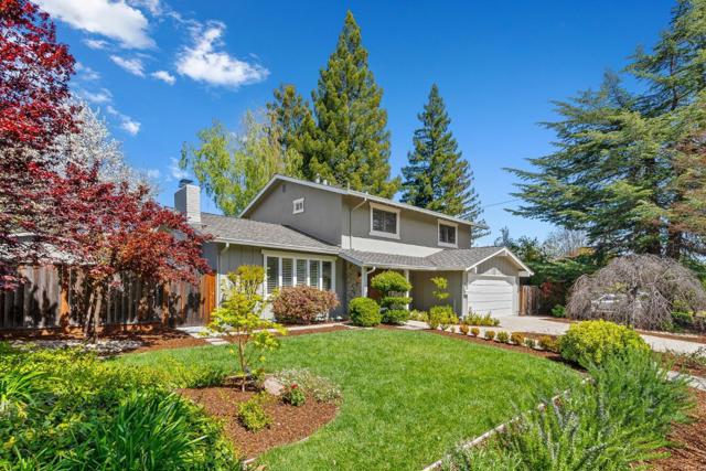 141 Cambrian View Way, Los Gatos CA: https://media.crmls.org/mediaz/6a22e99e-8e41-4607-a9fb-311eeef0a036.jpg