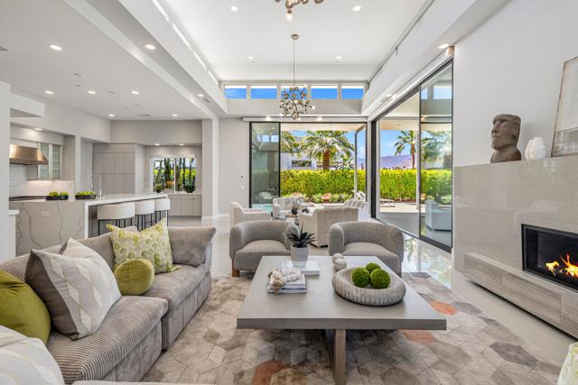 33 Topaz Court, Rancho Mirage, CA 92270