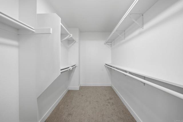 Detail Gallery Image 12 of 21 For 1043 Helix Village Dr, El Cajon,  CA 92020 - 3 Beds | 2/1 Baths