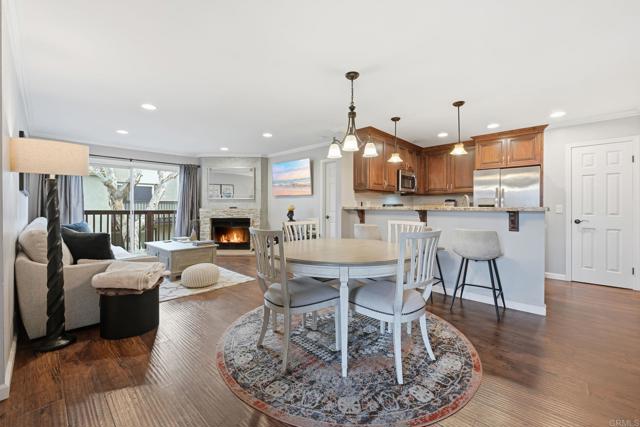 7702 Caminito Puerto, Carlsbad CA: https://media.crmls.org/mediaz/6a26a894-caa9-49d4-8d73-4ea0499376f7.jpg