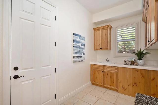 2791 Giorno Way, El Dorado Hills CA: https://media.crmls.org/mediaz/6a27213b-5ad7-466c-b397-7b9619ccab34.jpg
