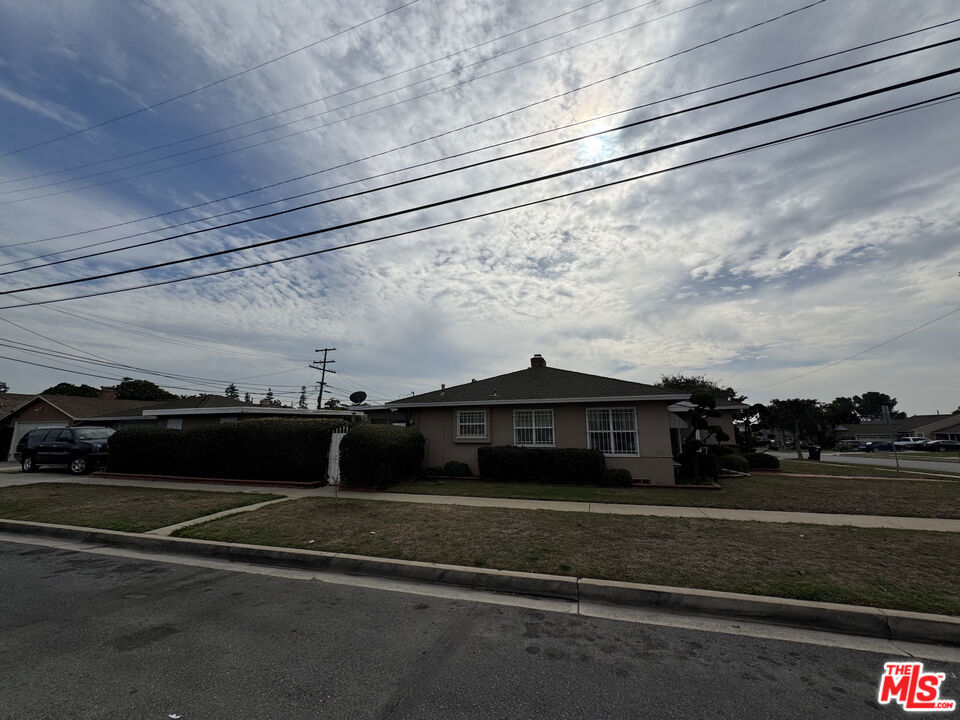 6A279Ab2 C35B 42Bb 982A Fcc63Dadfd2B 9300 S 11Th Street, Inglewood, Ca 90305 &Lt;Span Style='BackgroundColor:transparent;Padding:0Px;'&Gt; &Lt;Small&Gt; &Lt;I&Gt; &Lt;/I&Gt; &Lt;/Small&Gt;&Lt;/Span&Gt;