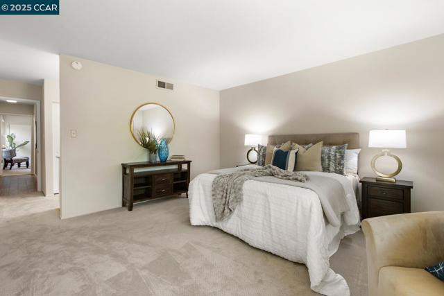 2155 Cactus Ct, Walnut Creek CA: https://media.crmls.org/mediaz/6a279cf9-09c5-49aa-93f1-1bc03b5dc8e7.jpg