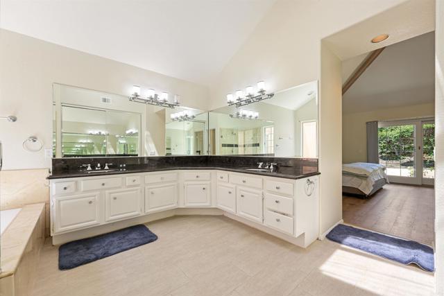 12027 Caminito Corriente, San Diego CA: https://media.crmls.org/mediaz/6a28b1ec-2aad-4e39-98ae-a83fee968e30.jpg