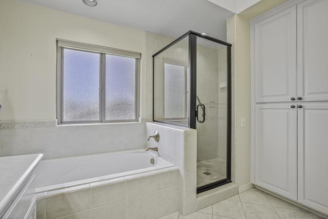 6375 Via Cabrera, La Jolla CA: https://media.crmls.org/mediaz/6a29c8c2-1122-40bd-a284-f5c5c2d25255.jpg