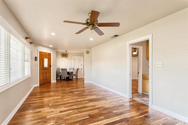 Detail Gallery Image 12 of 70 For 1756 N 1st St, El Cajon,  CA 92021 - 3 Beds | 2/1 Baths