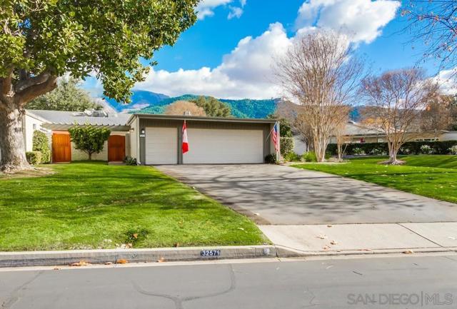 32571 Luiseno Cir Dr, Pauma Valley, California 92061, 3 Bedrooms Bedrooms, ,3 BathroomsBathrooms,Condominium,For Sale,Luiseno Cir Dr,250016859SD