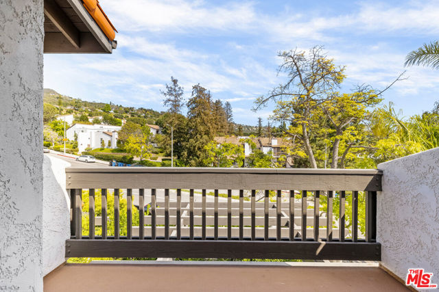 Drew Fenton | 1549 Palisades Drive Pacific Palisades CA | MLS: 7431569