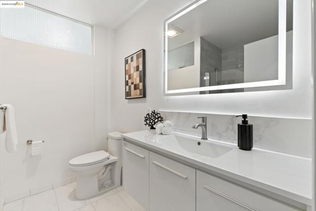4503 Gregory Way, Richmond CA: https://media.crmls.org/mediaz/6a2d880e-6980-4874-9bba-511553213ea9.jpg