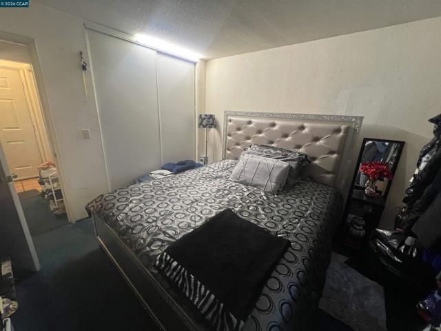 199 Mariner Dr, Vallejo CA: https://media.crmls.org/mediaz/6a2dbe9e-d3f8-4c83-b0c0-533382c96ce6.jpg