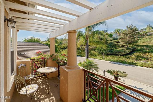 664 Corte Regalo, Camarillo CA: https://media.crmls.org/mediaz/6a2dcced-e70d-405e-b519-28d10558da5d.jpg