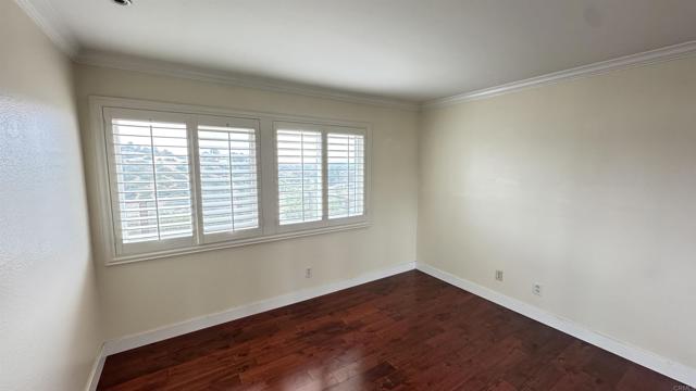 Detail Gallery Image 11 of 18 For 1512 Sherman Dr, Chula Vista,  CA 91911 - 5 Beds | 3/1 Baths