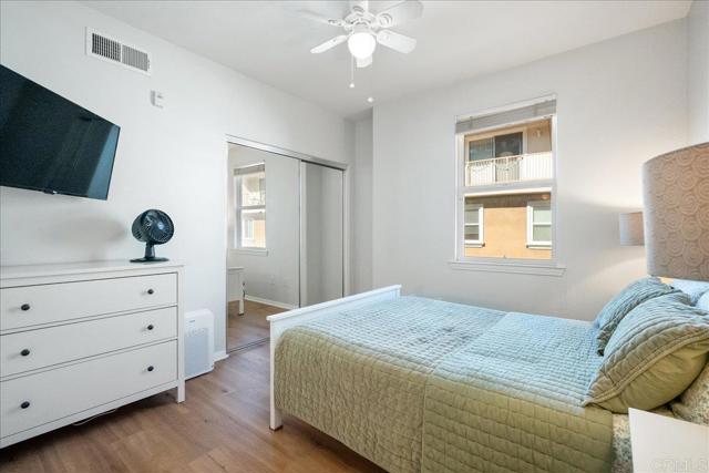 13015 Evening Creek Dr S, San Diego CA: https://media.crmls.org/mediaz/6a2f1407-3657-4233-b616-b4b19bf9563d.jpg