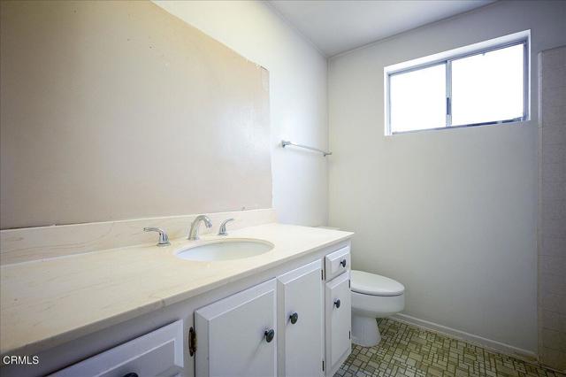 15722 Dawson Lane, Huntington Beach CA: https://media.crmls.org/mediaz/6a2f66d8-33db-4f78-b44e-36f2244558e5.jpg