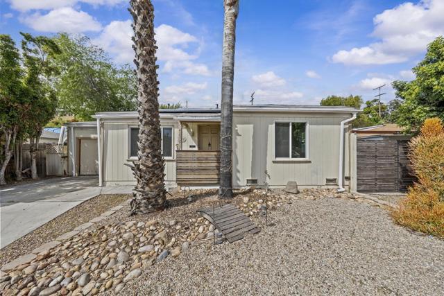 Detail Gallery Image 6 of 33 For 1992 Ensenada St, Lemon Grove,  CA 91945 - 2 Beds | 1 Baths