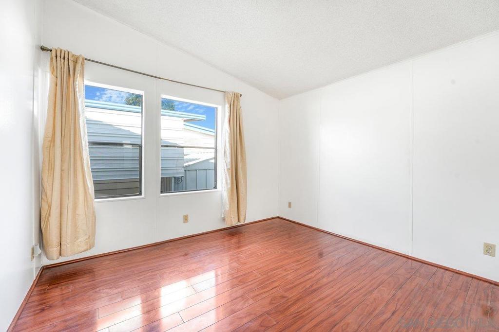 MLS #250034616SD image #18