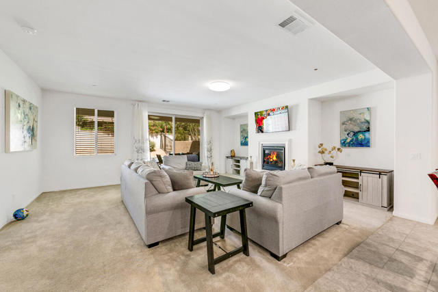 Image 13 of 38 For 49337 Nicholson Court